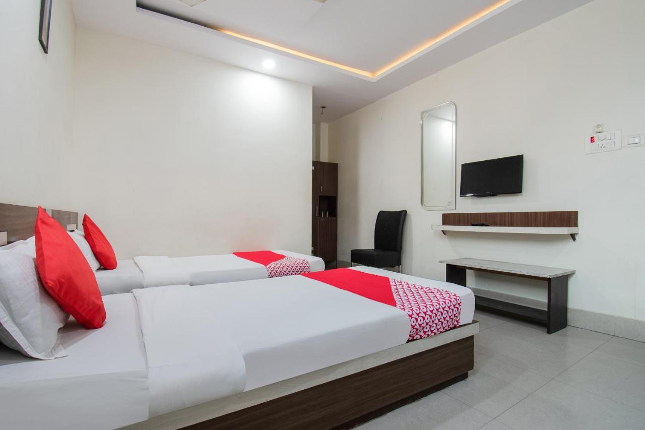 Oyo 44287 Hotel Aarav Plaza Muzaffarpur Ngoại thất bức ảnh